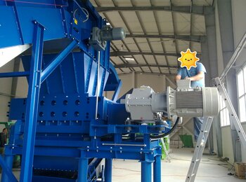 Dvoumotorovy-drtic-2x55kW